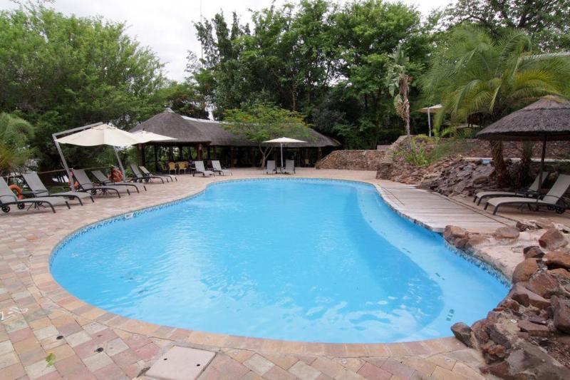 Cresta Mowana Safari Lodge Kasane Exteriör bild