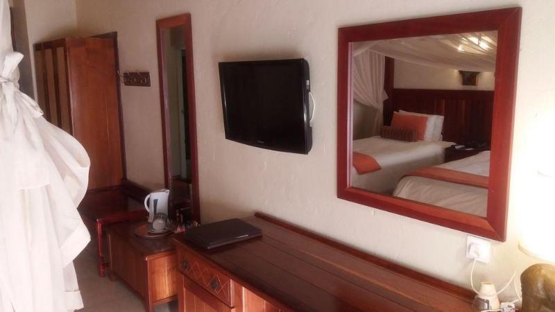 Cresta Mowana Safari Lodge Kasane Exteriör bild
