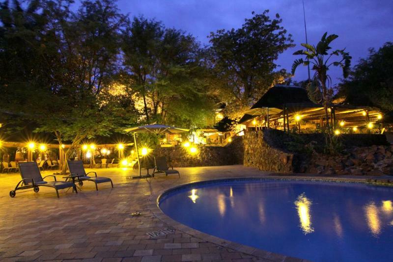 Cresta Mowana Safari Lodge Kasane Exteriör bild